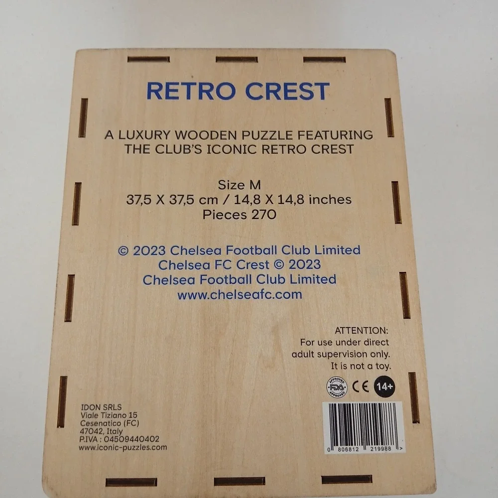 2023 Chelsea FC Retro Crest Wooden Puzzle + Stamford‎ Bridge Puzzle Set Complete